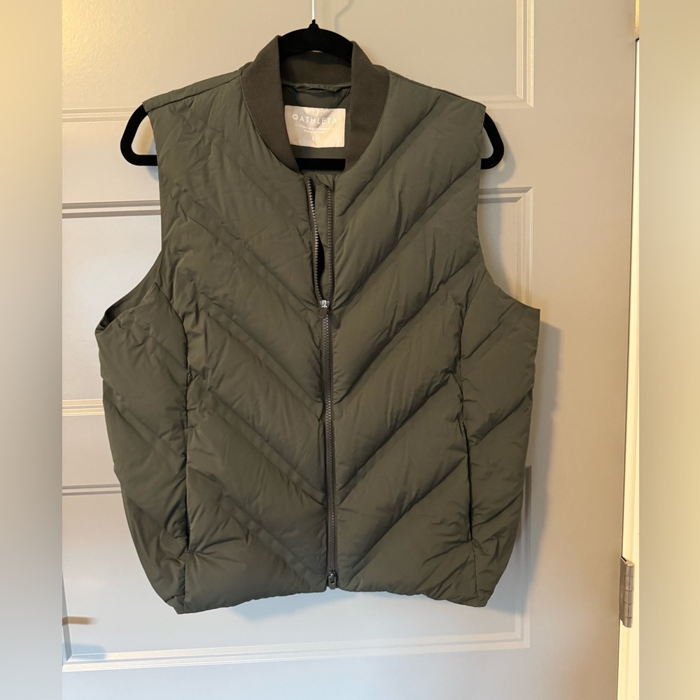 Athleta Vest -Olive green- size L